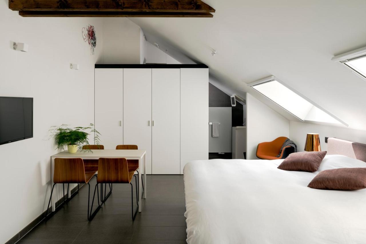 B&B Bed And Beyond Opglabbeek Εξωτερικό φωτογραφία