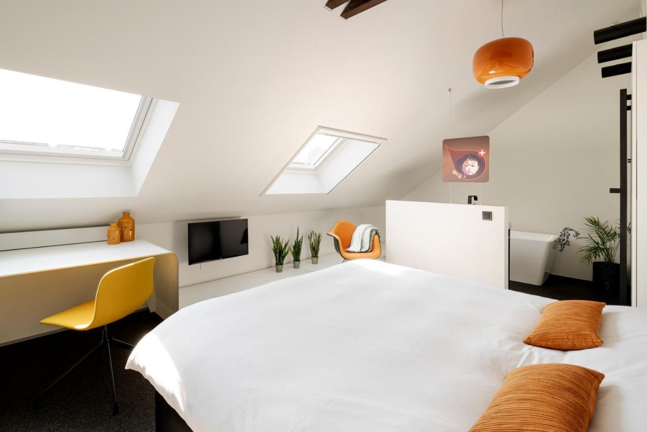B&B Bed And Beyond Opglabbeek Εξωτερικό φωτογραφία